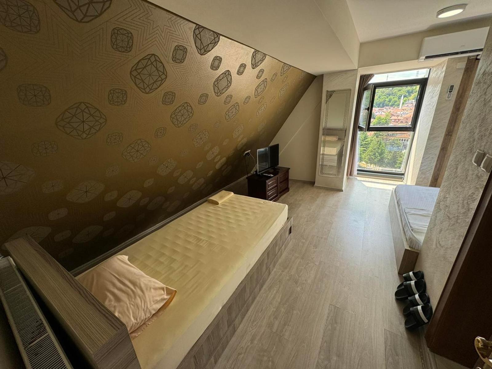 Hotel Pashtriku Gjakova المظهر الخارجي الصورة
